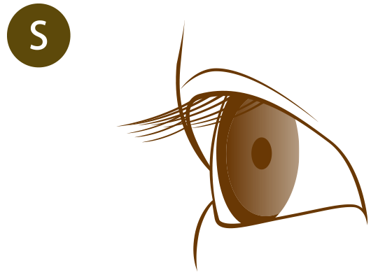 下がり気味の自まつげ